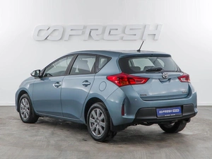 Хетчбэк Toyota Auris 2014 года, 1499050 рублей, Москва