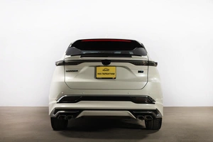Внедорожник Toyota Harrier 2022 года, 4799000 рублей, Новосибирск