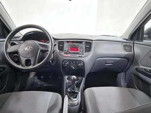 Седан Kia Rio 2010 года, 649000 рублей, Орёл