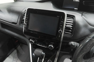 Минивэн Nissan Serena 2017 года, 2119000 рублей, Новокузнецк