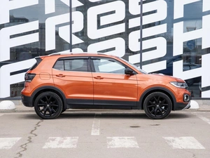 Внедорожник Volkswagen T-Cross 2021 года, 1970000 рублей, Краснодар