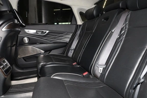 Седан Kia K900 2019 года, 4139000 рублей, Новосибирск