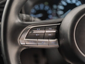 Хетчбэк Mazda 3 2019 года, 1700000 рублей, Красноярск