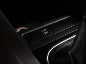 Седан Volkswagen Jetta 2014 года, 879000 рублей, Воронеж