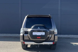 Внедорожник Mitsubishi Pajero 2015 года, 2290000 рублей, Солонцы