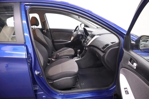 Седан Hyundai Solaris 2013 года, 860000 рублей, Брянск