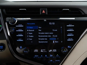 Седан Toyota Camry 2018 года, 2834444 рублей, Москва
