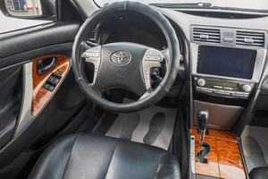 Седан Toyota Camry 2011 года, 1339000 рублей, Барнаул