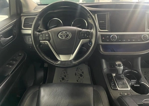 Внедорожник Toyota Highlander 2015 года, 2699000 рублей, Ачинск