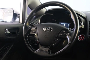 Седан Kia Cerato 2017 года, 1839000 рублей, Омск