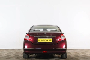 Седан Nissan Teana 2011 года, 1129000 рублей, Тюмень