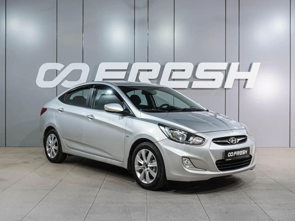 Седан Hyundai Solaris 2013 года, 959000 рублей, Воронеж