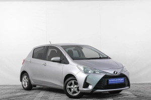 Хетчбэк Toyota Vitz 2018 года, 999000 рублей, Кемерово