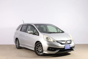 Универсал Honda Fit Shuttle 2013 года, 1339000 рублей, Новосибирск
