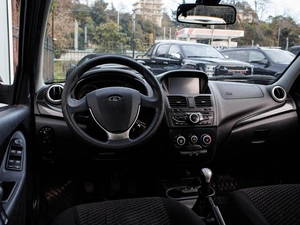 Хетчбэк ВАЗ (LADA) Kalina 2015 года, 560000 рублей, Большой Сочи