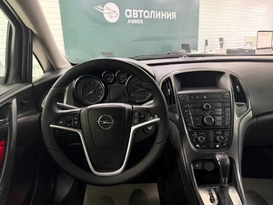 Хетчбэк Opel Astra 2012 года, 695000 рублей, Ачинск