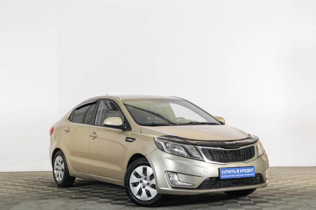 Седан Kia Rio 2013 года, 669000 рублей, Тюмень