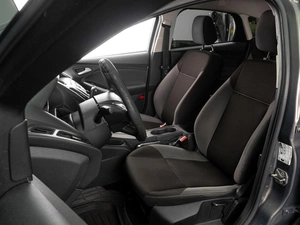 Хетчбэк Ford Focus 2012 года, 899000 рублей, Тюмень