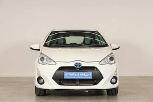 Хетчбэк Toyota Aqua 2016 года, 929000 рублей, Новосибирск
