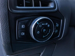 Седан Ford Focus 2012 года, 899000 рублей, Волгоград