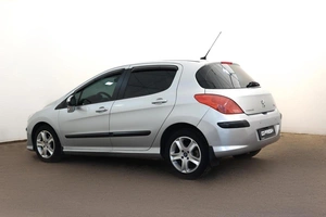 Хетчбэк Peugeot 308 2010 года, 550000 рублей, Орёл
