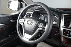Внедорожник Toyota Highlander 2014 года, 2849000 рублей, Тюмень