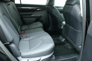 Внедорожник Toyota Highlander 2025 года, 5260000 рублей, Красноярск
