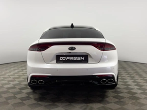 Лифтбек Kia Stinger 2021 года, 3239900 рублей, Казань