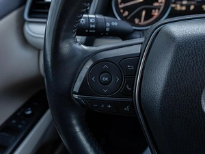 Седан Toyota Camry 2022 года, 3650000 рублей, Краснодар