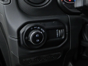 Внедорожник Jeep Wrangler 2025 года, 9749999 рублей, Москва