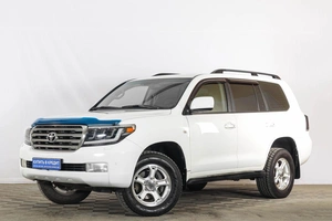 Внедорожник Toyota Land Cruiser 2010 года, 3099000 рублей, Тюмень