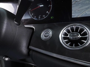 Седан Mercedes-benz E-класс 2019 года, 3899000 рублей, Ростов-на-Дону