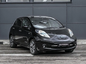 Хетчбэк Nissan Leaf 2016 года, 1149000 рублей, Кирилловка