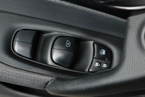 Внедорожник Nissan Qashqai 2015 года, 1629000 рублей, Тюмень