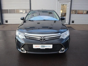 Седан Toyota Camry 2016 года, 2235000 рублей, Железногорск
