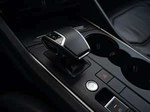 Внедорожник Volkswagen Touareg 2018 года, 3848000 рублей, Краснодар