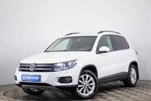 Внедорожник Volkswagen Tiguan 2015 года, 1749000 рублей, Пермь