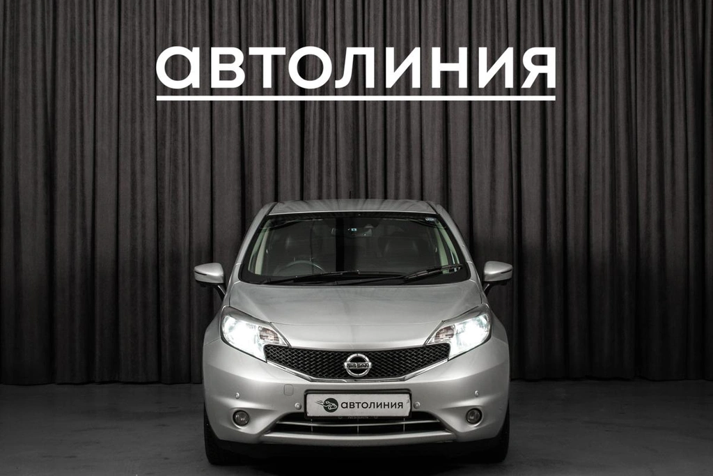 Хетчбэк Nissan Note 2016 года, 849000 рублей, Красноярск