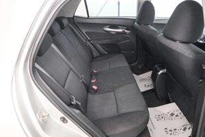 Хетчбэк Toyota Auris 2007 года, 689000 рублей, Красноярск