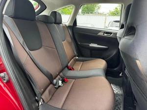 Хетчбэк Subaru Impreza 2010 года, 980000 рублей, Ижевск