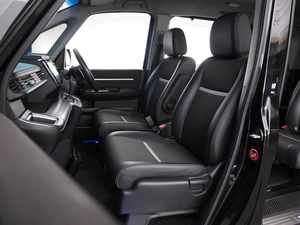 Минивэн Honda Stepwgn 2017 года, 3179090 рублей, Москва