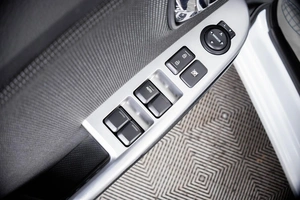 Хетчбэк Kia Rio 2013 года, 999000 рублей, Пермь