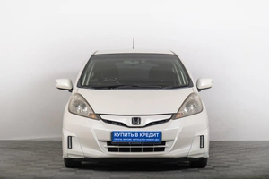 Хетчбэк Honda Fit 2013 года, 1069000 рублей, Томск