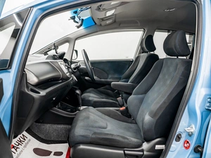 Хетчбэк Honda Fit 2012 года, 975000 рублей, Красноярск