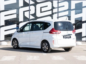 Минивэн Honda Freed+ 2018 года, 1750000 рублей, Краснодар