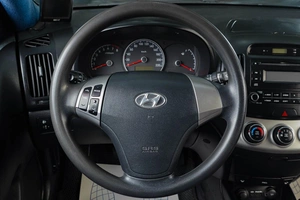 Седан Hyundai Elantra 2010 года, 459000 рублей, Тюмень