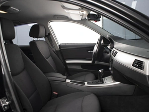 Седан BMW 3 серия 2010 года, 1170000 рублей, Омск