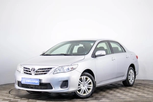 Седан Toyota Corolla 2011 года, 799000 рублей, Пермь