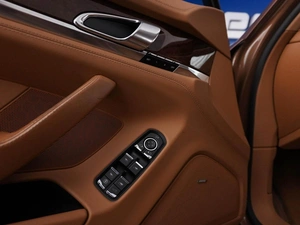Лифтбек Porsche Panamera 4S 2009 года, 2544444 рублей, Москва