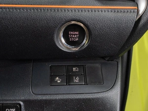 Минивэн Toyota Sienta 2015 года, 1279000 рублей, Тюмень